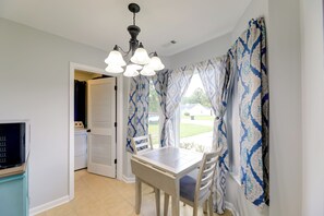 Apartment (2 Bedrooms) | Interior - Charming Jacksonville Abode w/ Patio! (Jacksonville)