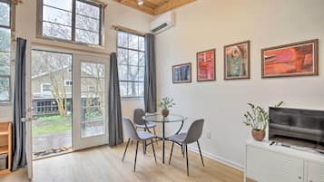 Apartment (1 Bedroom) | Front of property