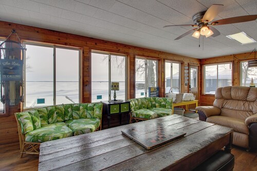 Family-friendly Ottertail Home on Rush Lake!