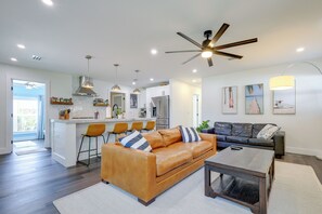 House (3 Bedrooms) | Front of property - Tropical Naples Home Rental w/ Yard Near Beaches! (Naples)