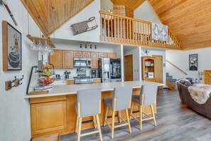 House (4 Bedrooms) | Interior - Angel Fire Retreat w/ Hot Tub ~ 5 Mi to Skiing (Angel Fire)