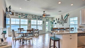 Dining - Jensen Beach Gem: Views & Community Amenities! (Jensen Beach)