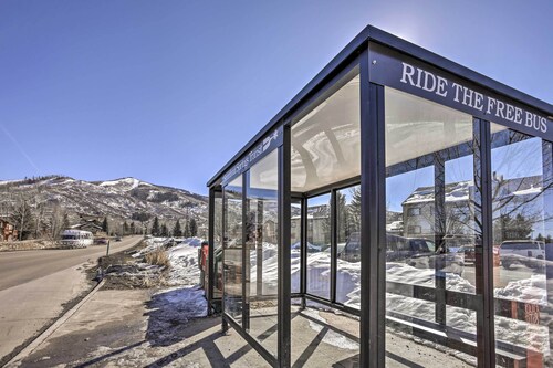 Steamboat Sanctuary w/ Free Shuttle - 1 Mi to Ski