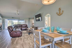 House (4 Bedrooms) | Interior - 15 Mi to Beach: Home w/ Pool in Cape Coral (Cape Coral)