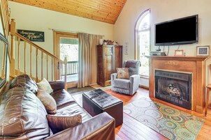 Casa (2 Bedrooms) | Interior