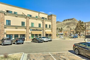 Apartment (0 Bedroom) | Interior - Golden Studio Near Coors Brewery & School of Mines (Golden)