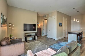 Apartment (0 Bedroom) | Interior