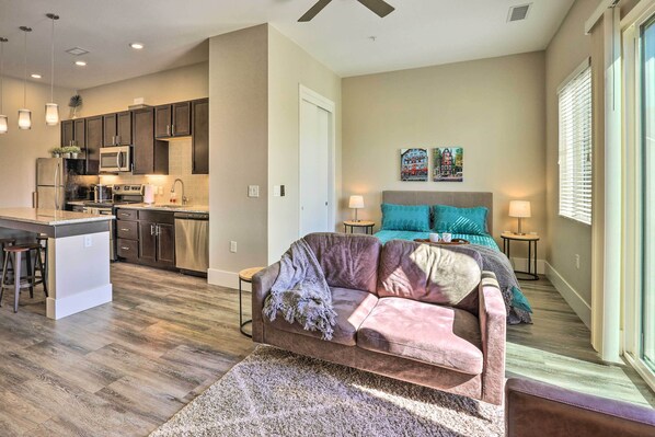 Apartment (0 Bedroom) | Interior - Golden Studio Near Coors Brewery & School of Mines (Golden)