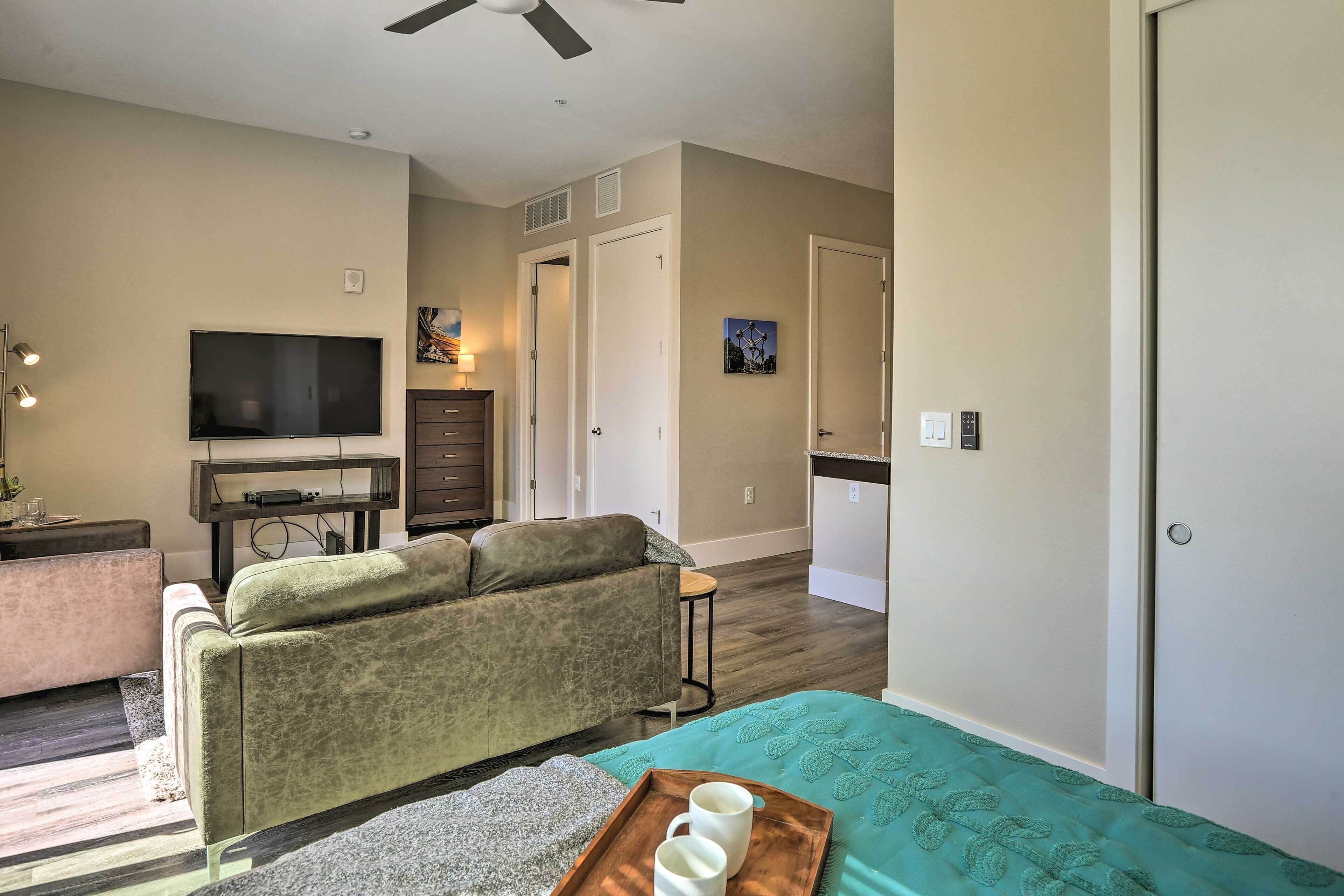 Apartment (0 Bedroom) | Interior