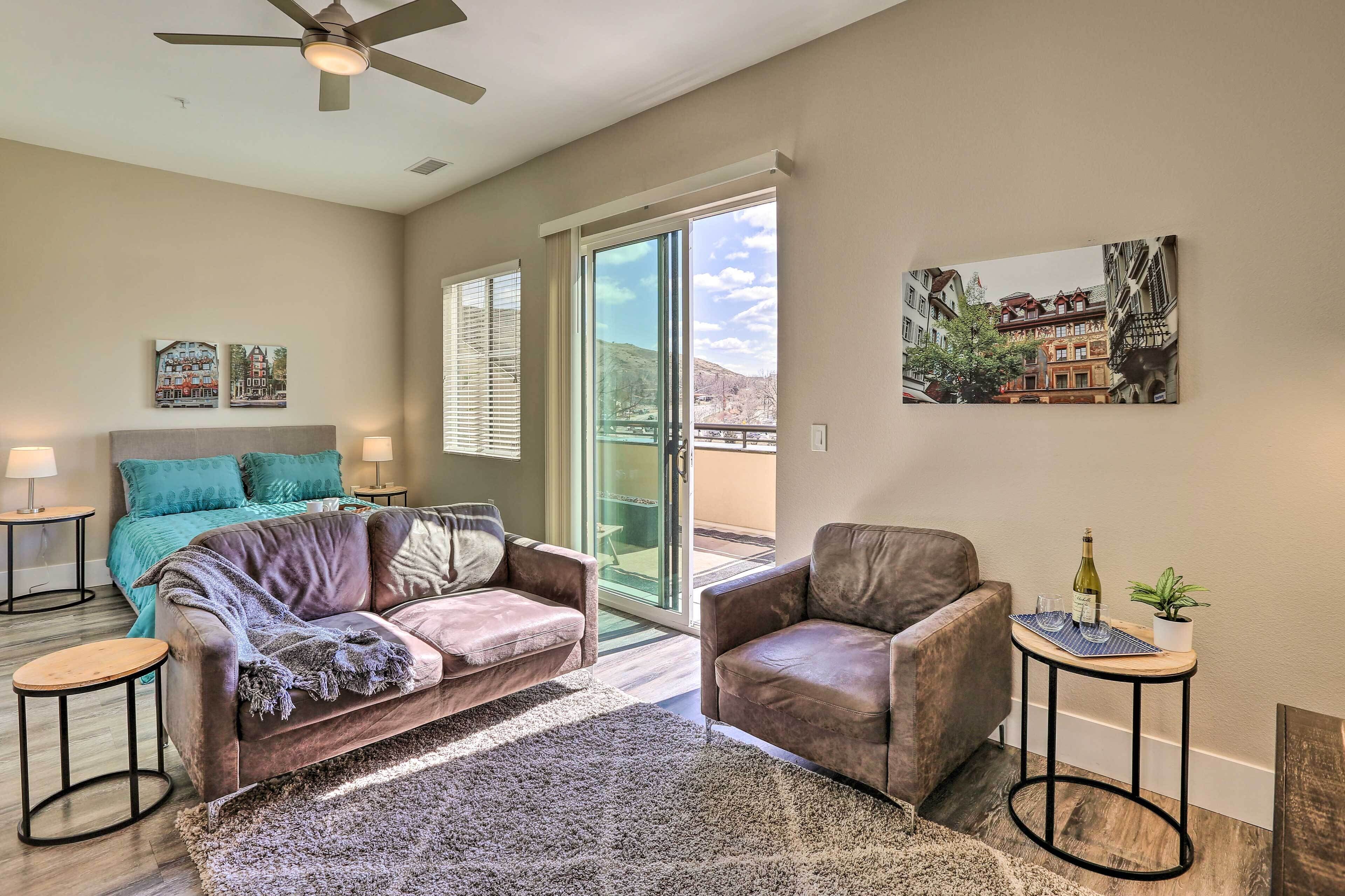 Apartment (0 Bedroom) | Interior