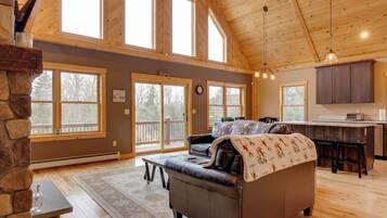Rumah (4 Bedrooms) | Interior