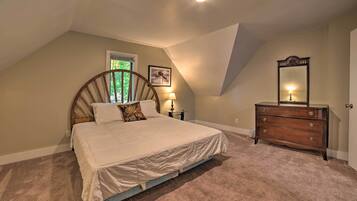 House (3 Bedrooms) | 3 bedrooms, bed sheets