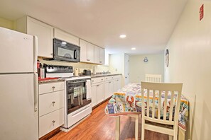 Apartment (0 Bedroom) | Interior - Old Orchard Beach Home w/ Patio: Walk to Beach (Old Orchard Beach)