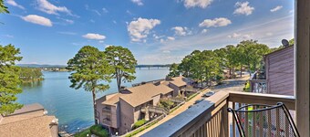 Hot Tub Access: Fantastic Condo in Hot Springs!