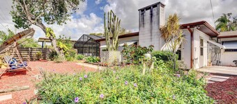 12 Mi to Beach: Cottage w/ Pool in Bradenton