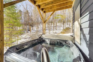House (3 Bedrooms) | Interior - Boone Hideaway w/ Deck, Grill & Forest Views! (Boone)
