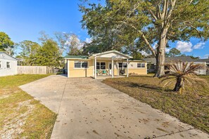 House (4 Bedrooms) | Interior - Port St Joe Getaway w/ Large Yard & Fire Pit! (Port St. Joe)