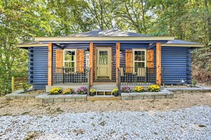 House (2 Bedrooms) | Interior - Secluded Table Rock Lake/branson Cabin w/ Hot Tub! (Kimberling City)