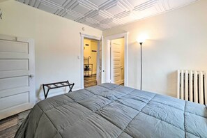 Apartment (1 Bedroom) | Interior - Cozy Sault St Marie Apartment - Walk to River (Sault Ste. Marie)