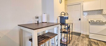 Cozy Sault St Marie Apartment - Walk to River