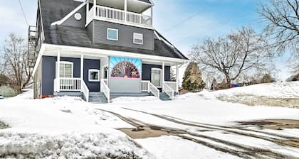 Cozy Sault St Marie Apartment - Walk to River