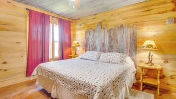 House (1 Bedroom) | Interior