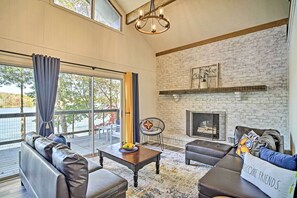 House (4 Bedrooms) | Interior - Ten Mile Home on Watts Bar Lake w/ 2 Docks! (Ten Mile)