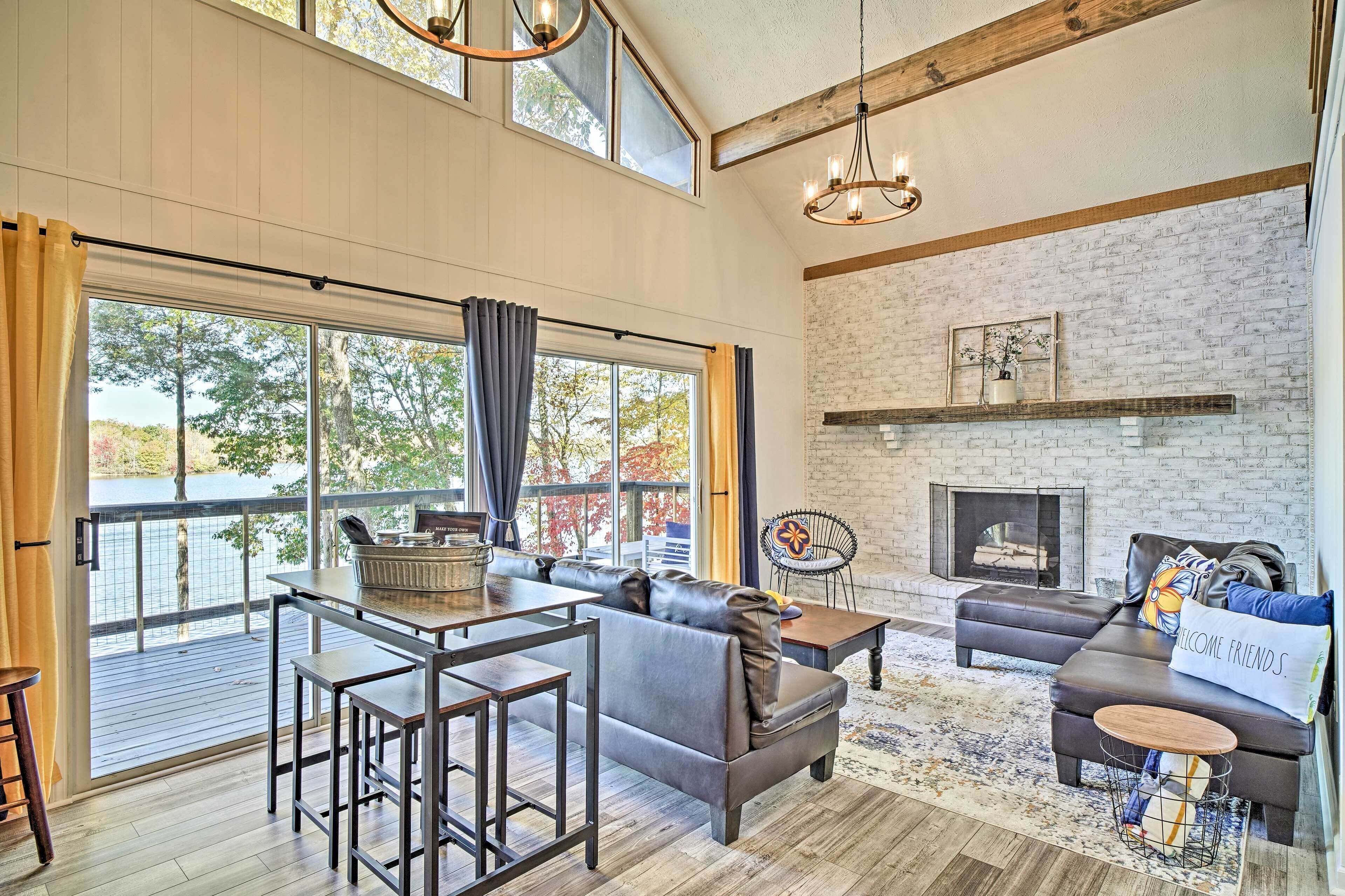 House (4 Bedrooms) | Interior