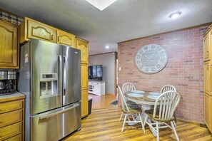 House (3 Bedrooms) | Interior - Pet-friendly Clarksville Home w/ Central A/C (Clarksville)