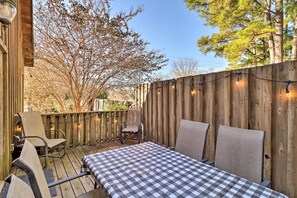 House (3 Bedrooms) | Interior - Heber Springs Cabin ~ 1 Mi to Sugarloaf Mtn! (Heber Springs)