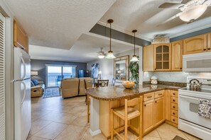Fridge, microwave, oven, stovetop - Oceanfront- Heated Pool-Balcony (Indialantic)