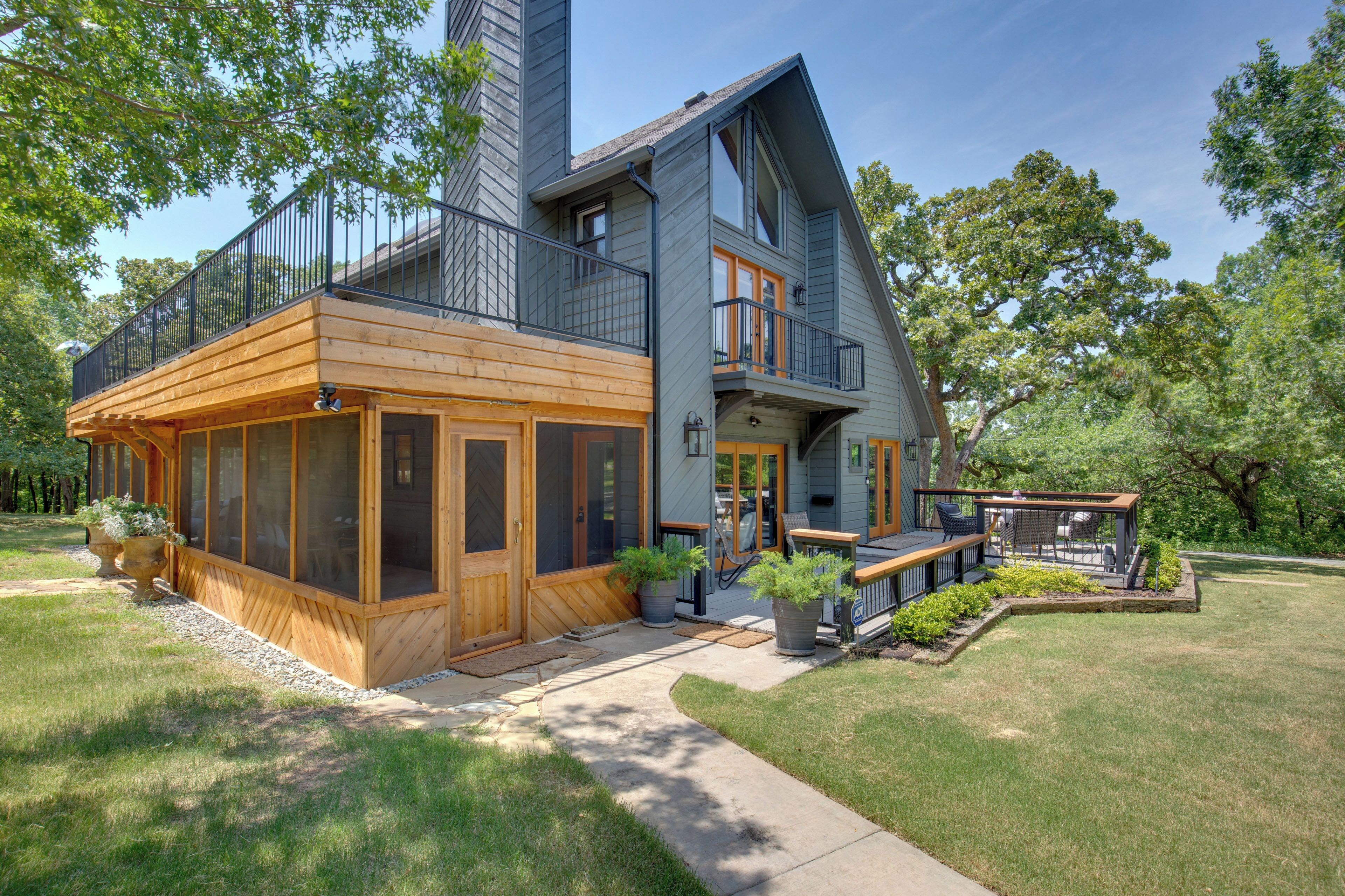 Vacation Rental at Lake Texoma, 1/4 Mi Away!