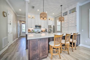 House (4 Bedrooms) | Interior - 7 Mi to Disney: Reunion Resort Oasis w/ Pool (Kissimmee)