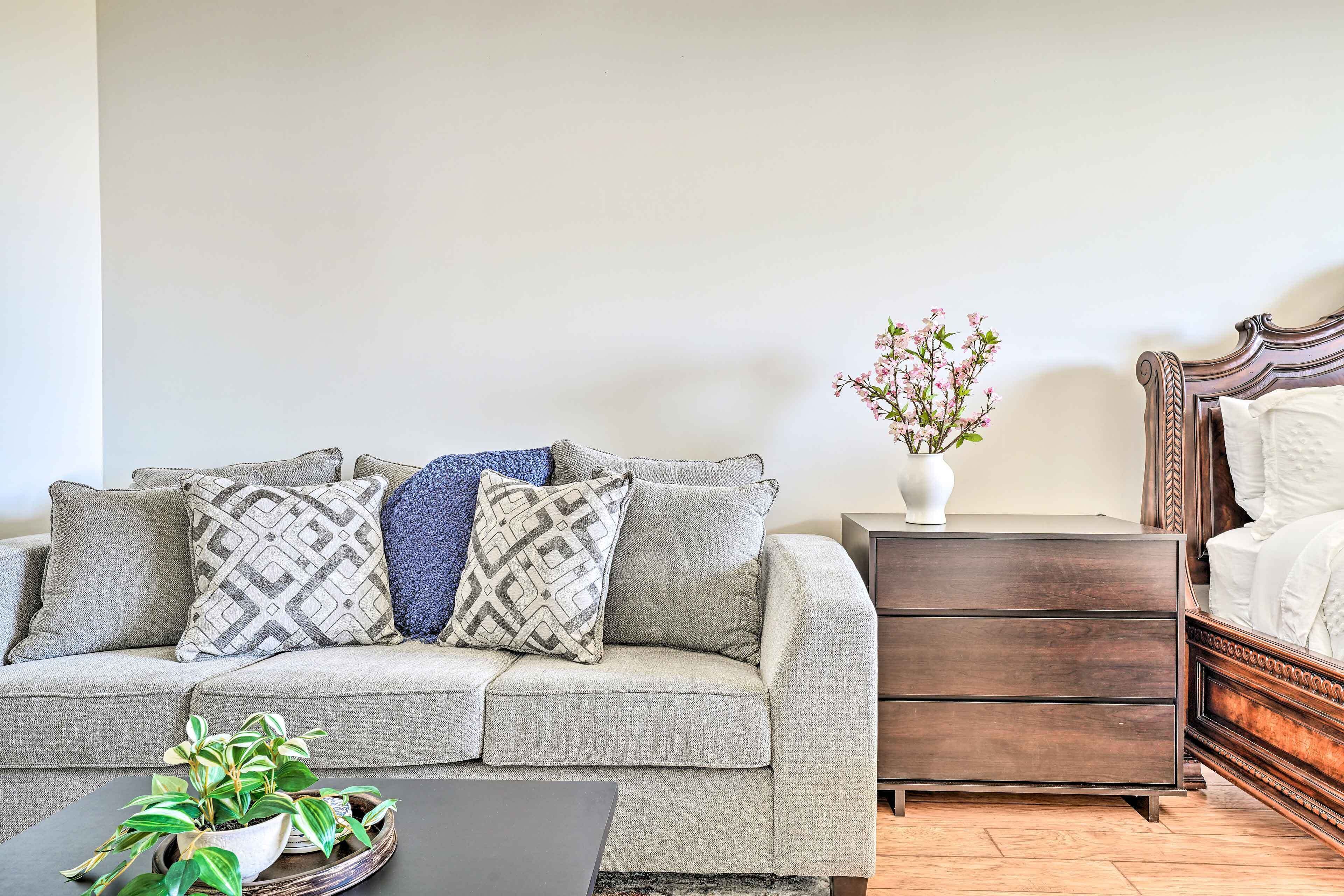 Apartment (0 Bedroom) | Interior