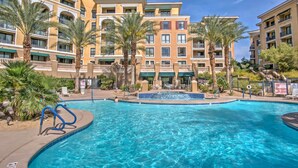 Apartment (0 Bedroom) | Interior - Quaint Henderson Resort Studio w/ Lake View! (Henderson)