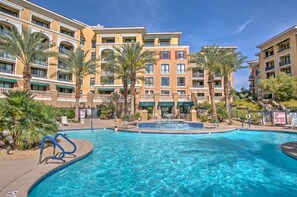 Apartment (0 Bedroom) | Interior - Quaint Henderson Resort Studio w/ Lake View! (Henderson)