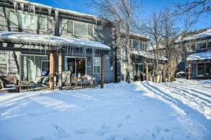 Apartment (2 Bedrooms) | Interior - Cozy Vail Valley Townhome - Walk to Riverwalk! (Edwards)