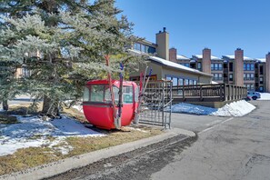 Apartment (2 Bedrooms) | Interior - Upscale Condo w/ Balcony < 1/2 Mi to Ski Resort (Steamboat Springs)
