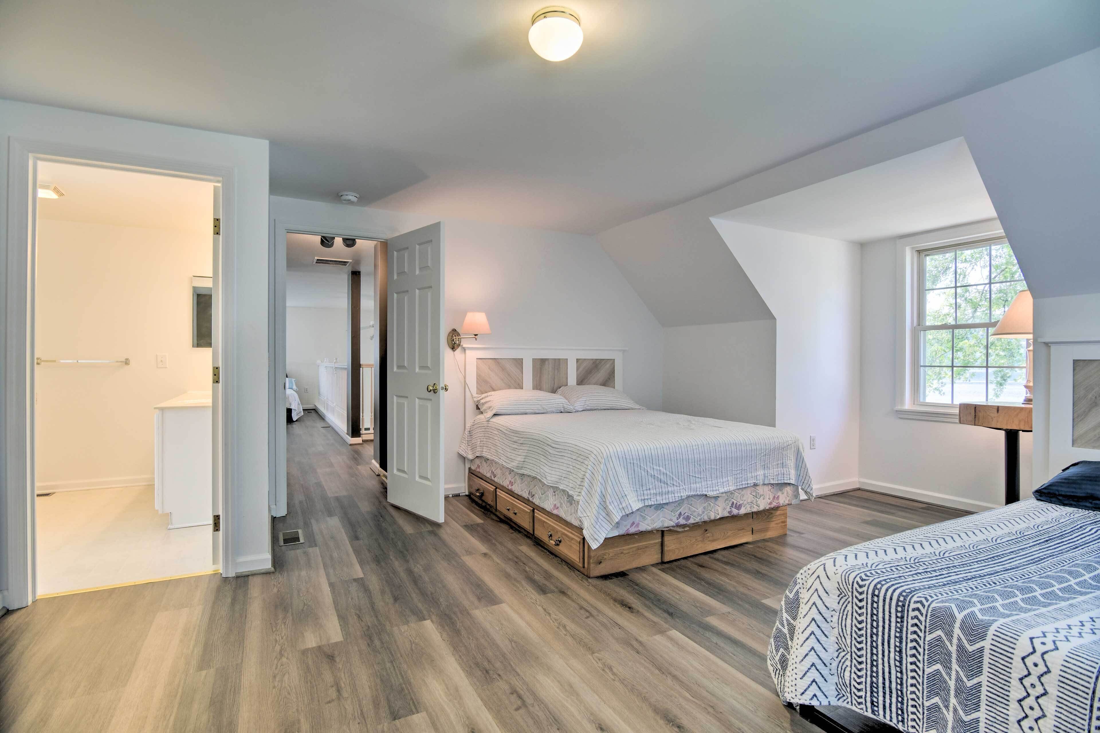 Riverfront Port Deposit House With Deck + Yard!