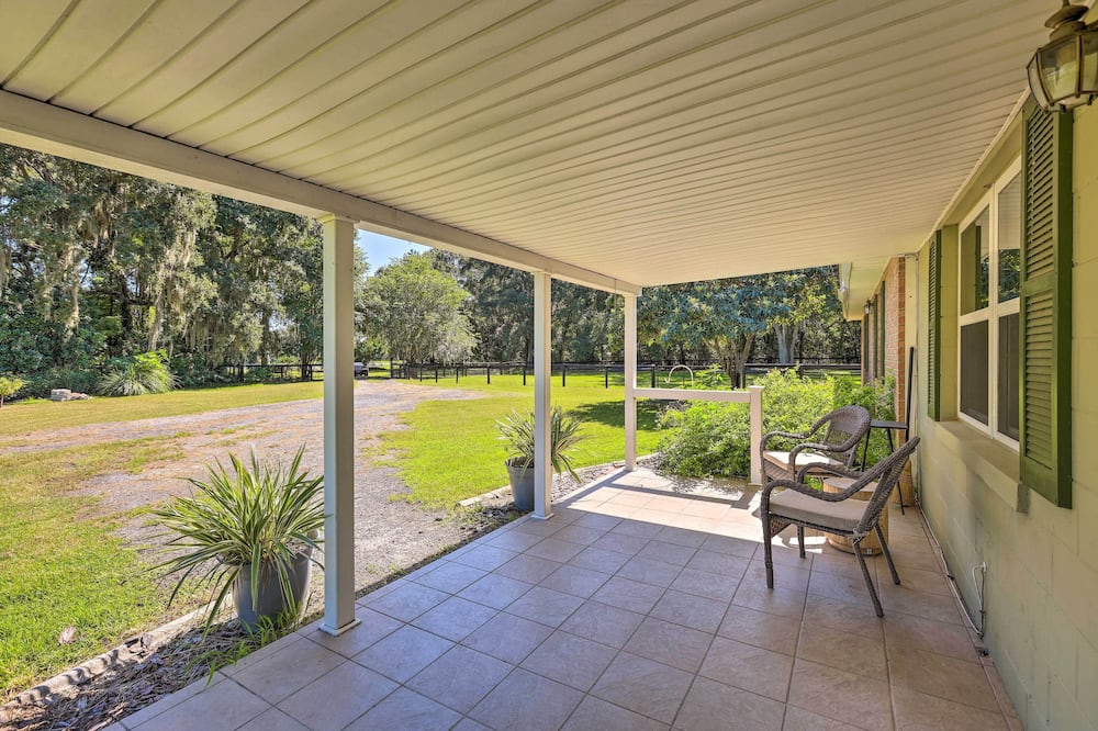Pet-friendly Home Close to WEC Ocala! - Morriston, FL