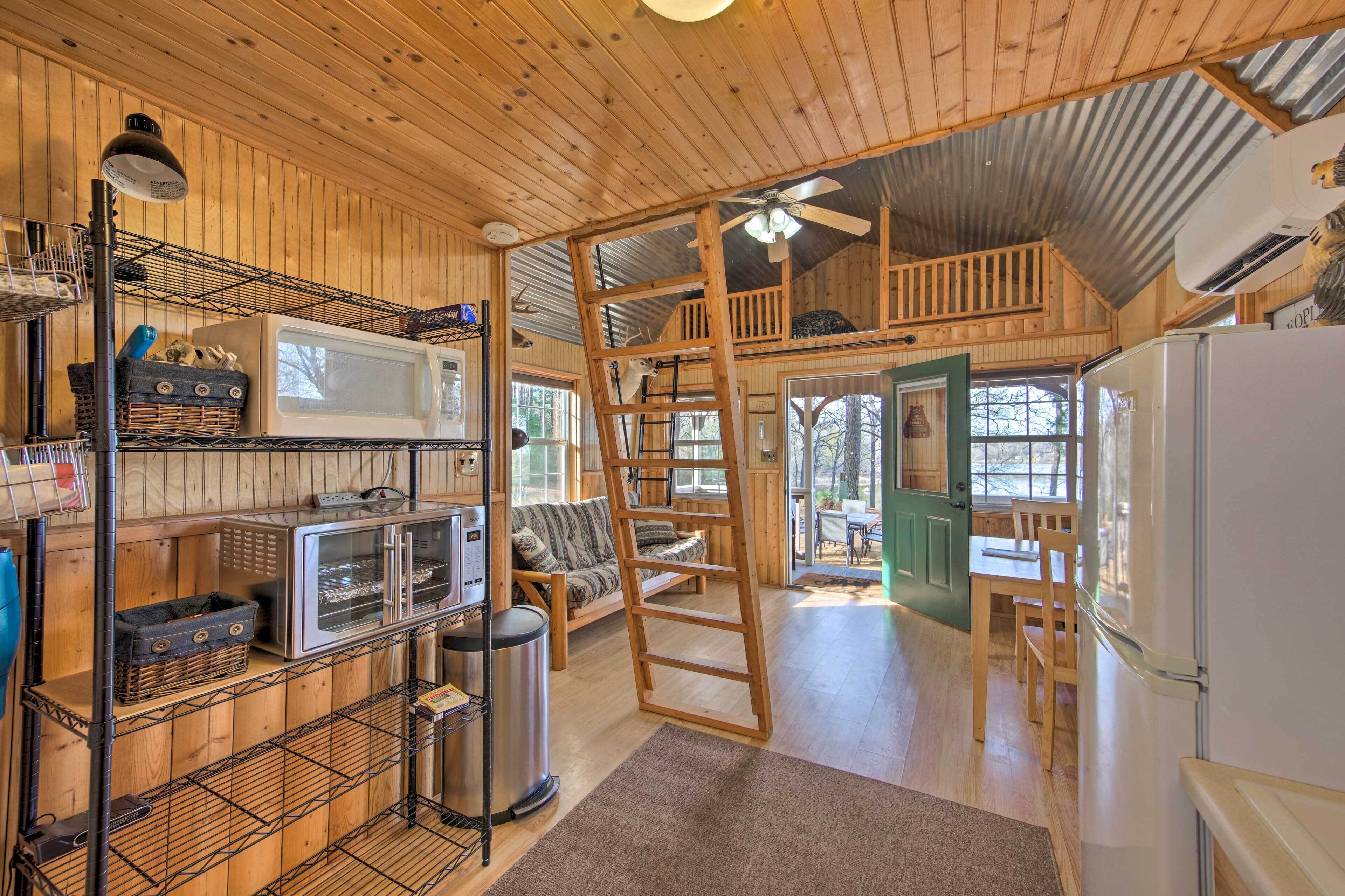 المنشأة من الداخل