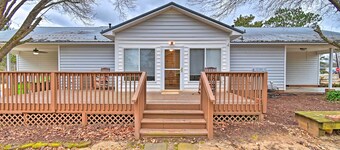 Pet-friendly Lillington Abode ~ 1 Mi to River