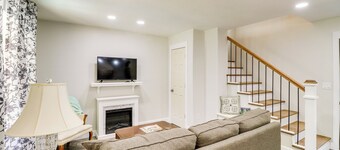 Dreamy Lead Hill Cottage w/ Fire Pit & Hammock!