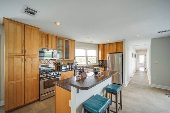 House (3 Bedrooms) | Interior - Pet-friendly Texas Retreat w/ Deck & Gas Grill! (Llano)