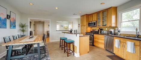 House (3 Bedrooms) | Front of property