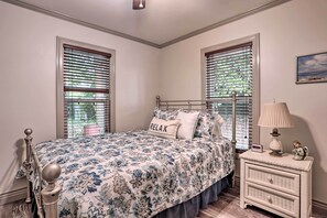 ChaumiĂšre (2 Bedrooms) | 2 chambres, espace de travail pour ordinateurs portables