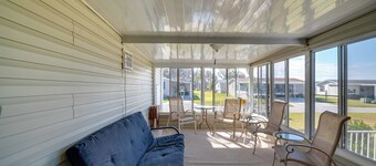 Near Golf & Dining: Wildwood Vacation Rental!