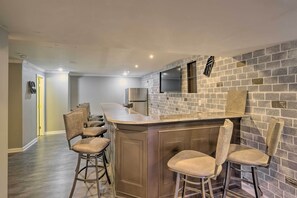 Apartment (1 Bedroom) | Interior