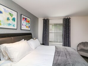 2 chambres, décoration personnalisée, ameublement personnalisé