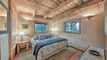 House (1 Bedroom) | Interior